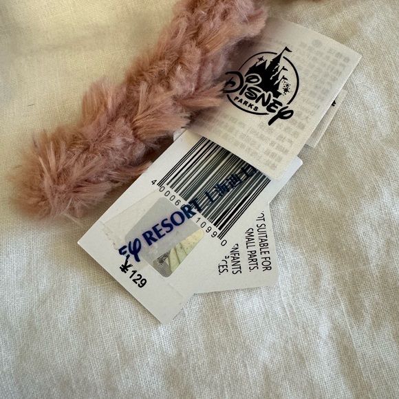 Authentic Shanghai Disney Resort Shellie Mae Ears Headband NWT - Picture 6 of 7